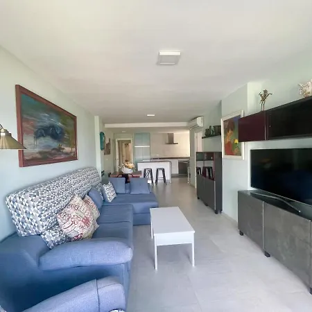 Apartment Beautiful Seafront Apartment Benidorm