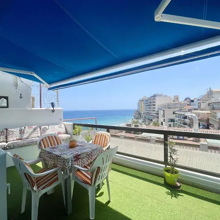 Beautiful Seafront Apartment *