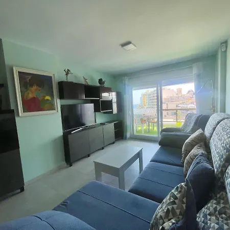 Beautiful Seafront Apartment