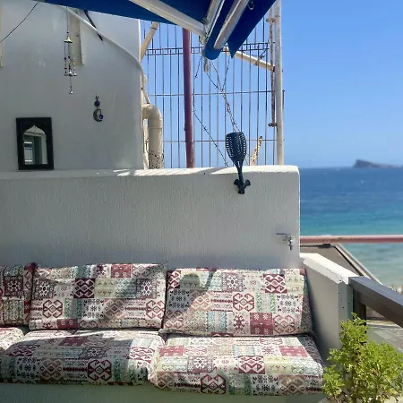 Beautiful Seafront Apartment